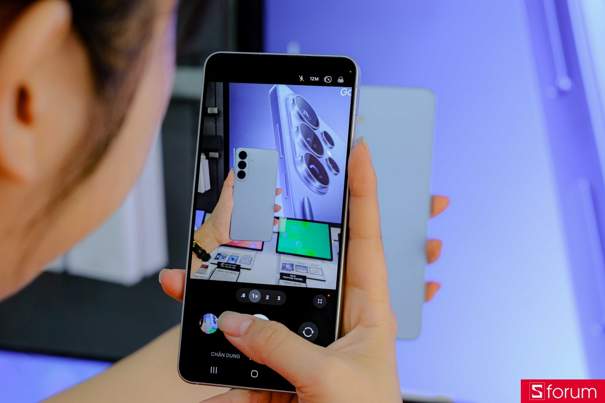 Thiết kế camera sau của bộ đôi Galaxy S26 và S26 Plus