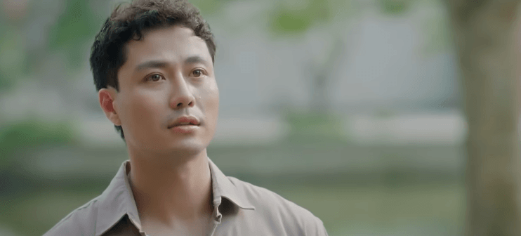 Thành bàng hoàng khi phát hiện sự bất thường trong đồng hồ đếm ngược của thầy giáo cũ.