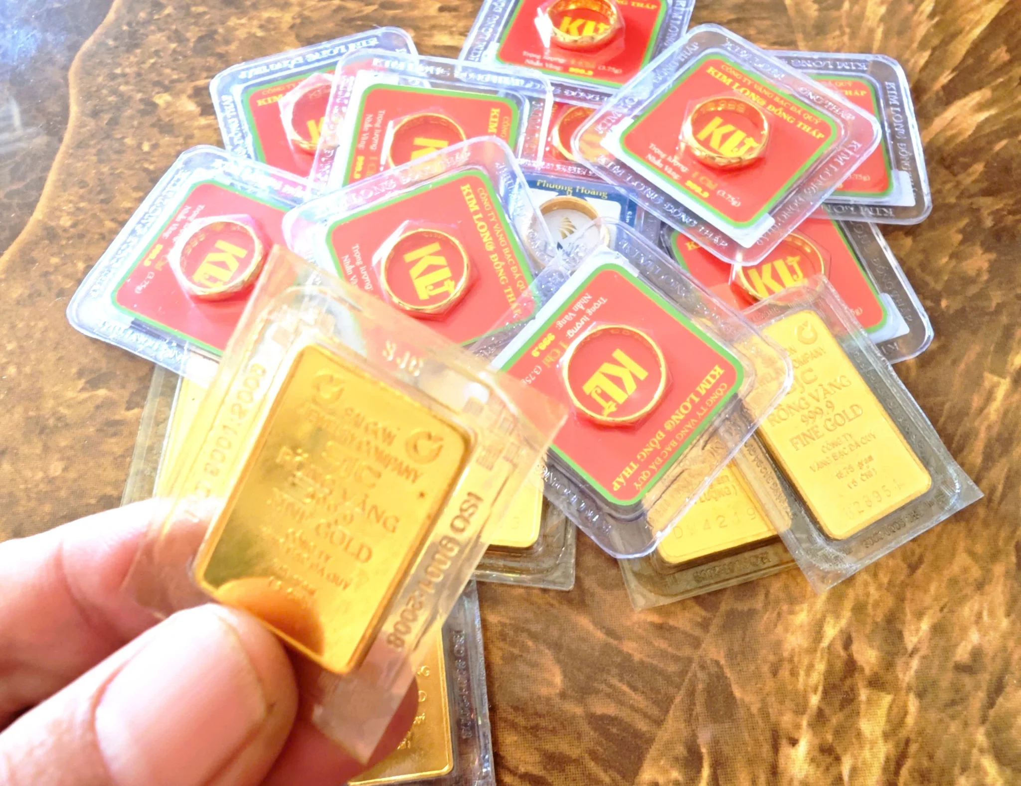 Giá vàng chiều nay 28/2/2026: Giá vàng SJC, giá vàng nhẫn, bảng giá vàng hôm nay chi tiết