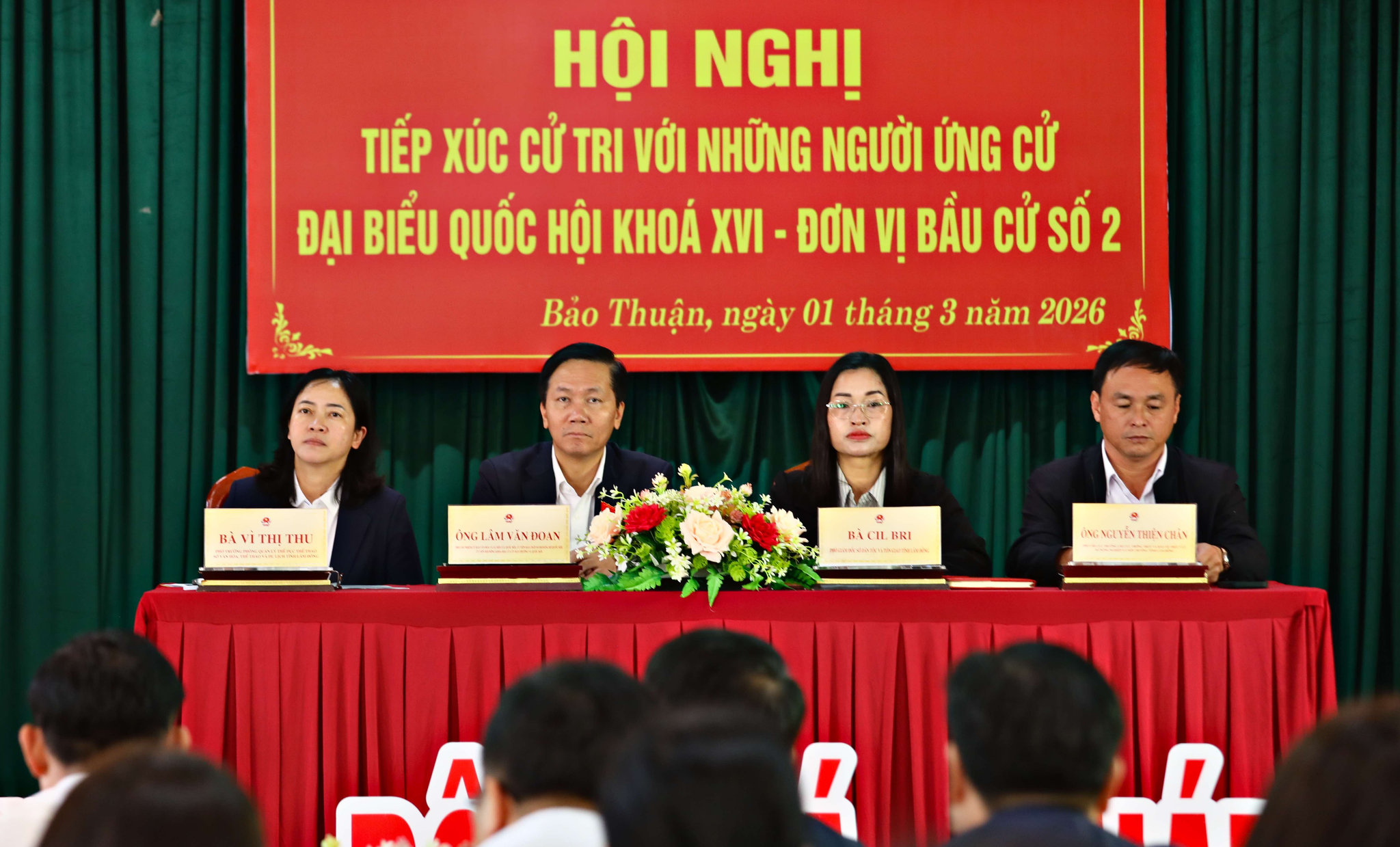 4 ứng cử viên ĐBQH khoá XVI tiếp xúc cử tri thuộc Đơn vị bầu cử số 2