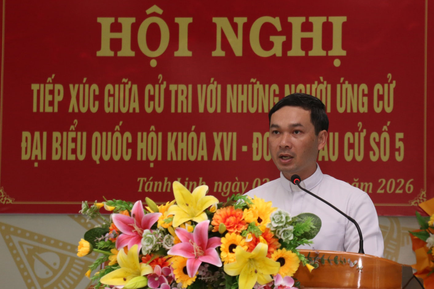 ung-cu-vien-le-nguyen-thao-trinh-bay-chuong-trinh-hanh-dong-tai-buoi-tiep-xuc-cu-tri(1).jpg