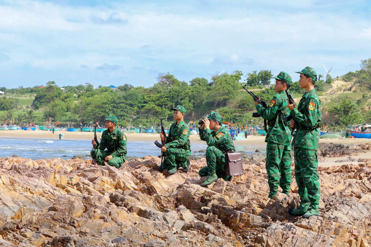Mũi Né vững vàng thế trận biên phòng
