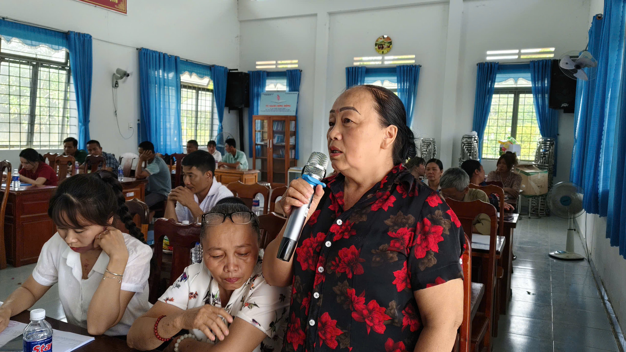 Cử tri xã Cát Tiên 2 bày tỏ niềm tin và gửi gắm nhiều kỳ vọng đến các đại biểu ứng cử đại biểu Quốc hội khóa XVI và HĐND các cấp nhiệm kỳ 2026 – 2031