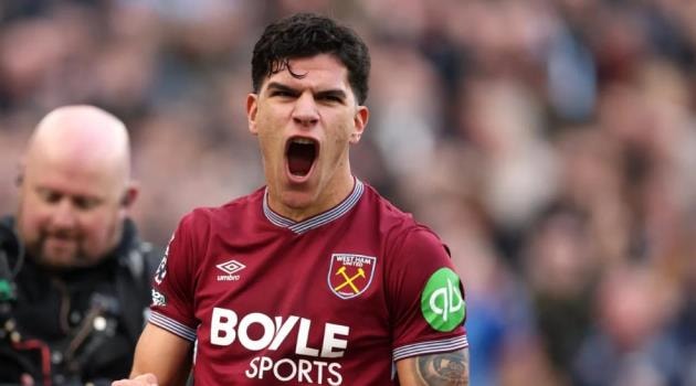 Man United chốt 'm&oacute;n hời' thay Casemiro, x&aacute;c định t&acirc;n binh đầu ti&ecirc;n cập bến Old Trafford h&egrave; 2026?