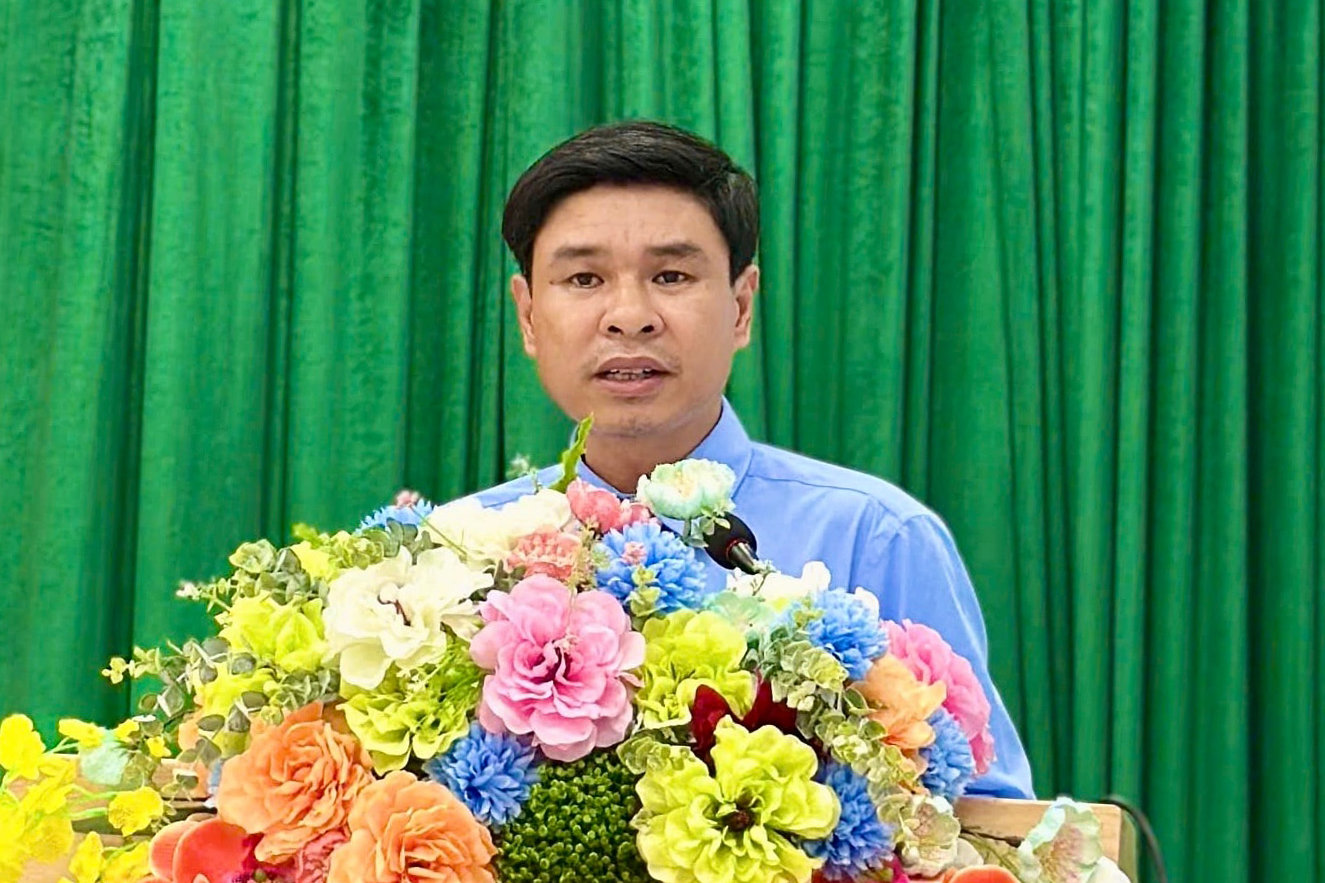 ong-bui-danh-dung-trinh-bay-chuong-trinh-hanh-dong(1).jpg