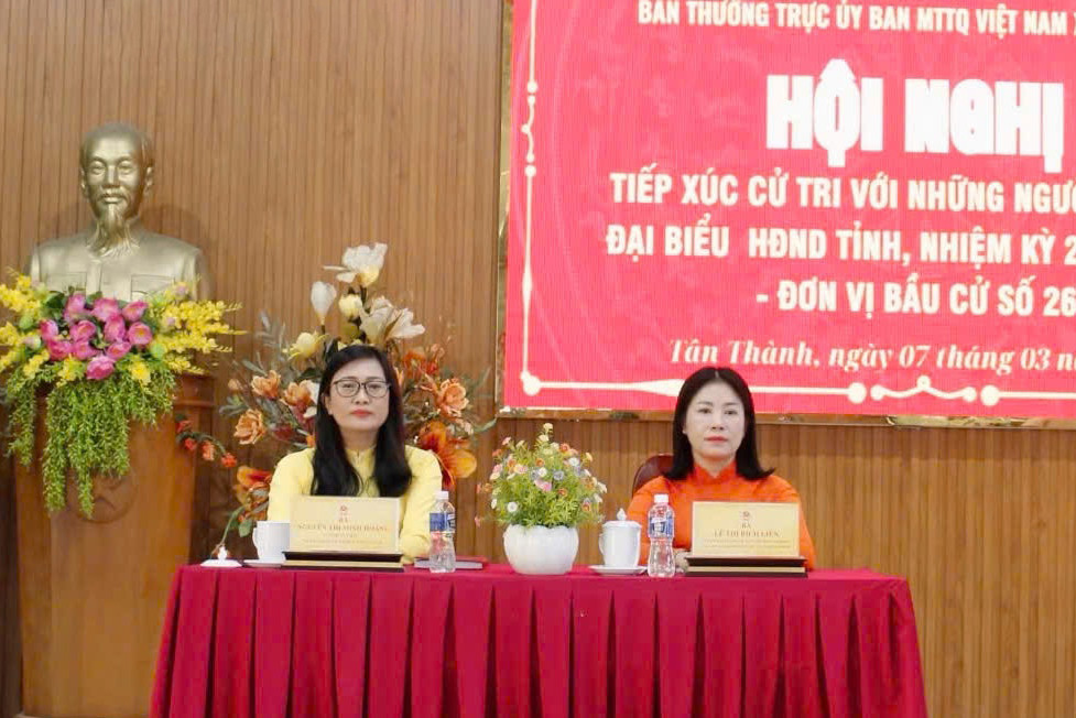 z7595648886199_fbfe56f0b16136532945dd486333807e(2).jpg