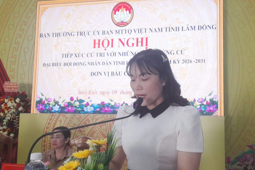 ba-nguyen-thi-thanh-thuy-suoi-kiet(1).jpg