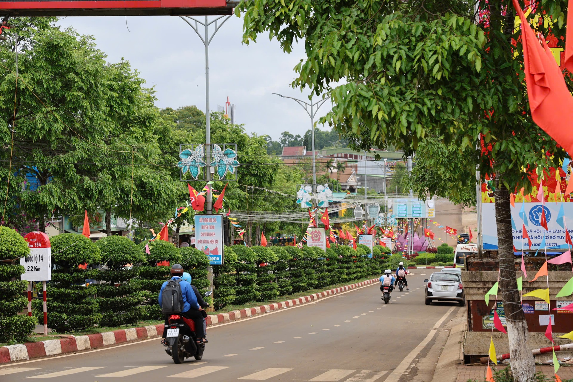Các tuyến đường ở xã biên giới Tuy Đức như khoác lên tấm áo mới (3)