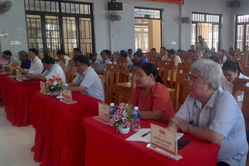 cu-tri-xa-suoi-kiet-mong-muon-cac-ung-cu-vien-thuc-hien-tot-loi-hua-voi-dan..(1).jpg
