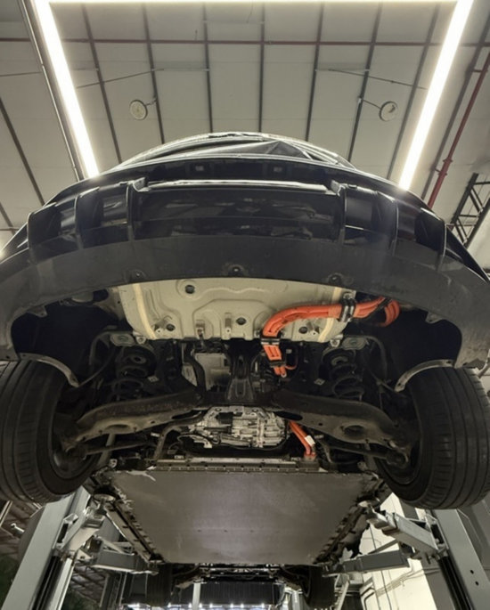 Nội thất xe BYD Seal được trang bị nhiều tính năng an toàn hiện đại