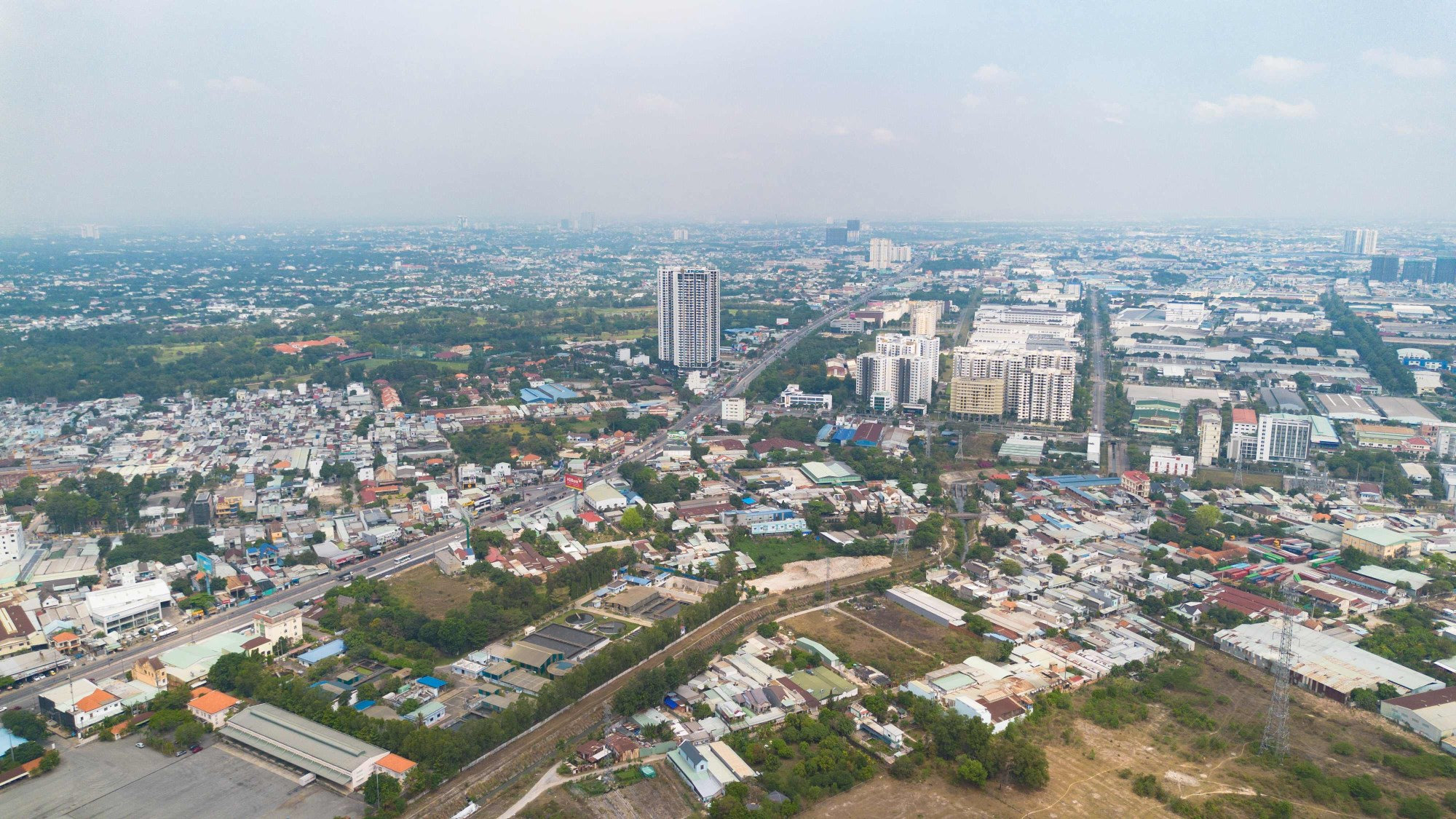 Điểm giao giữa Quốc lộ 13 và đường Vành đai 3 TP HCM