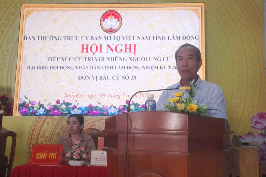 nguyen-phu-hoang-suoi-kiet(1).jpg