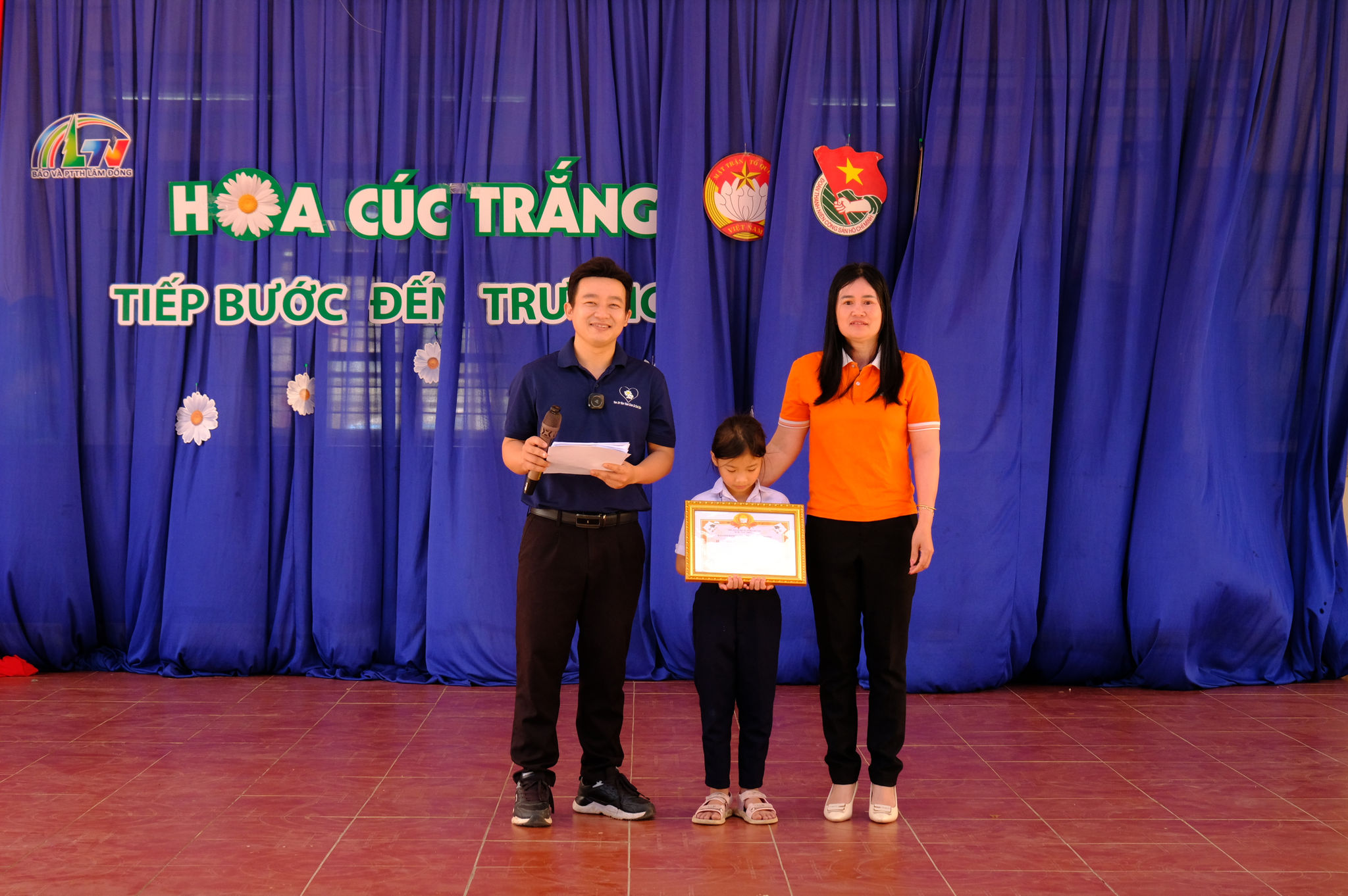 Trao học bổng của Hội Khuyến học tỉnh Lâm Đồng