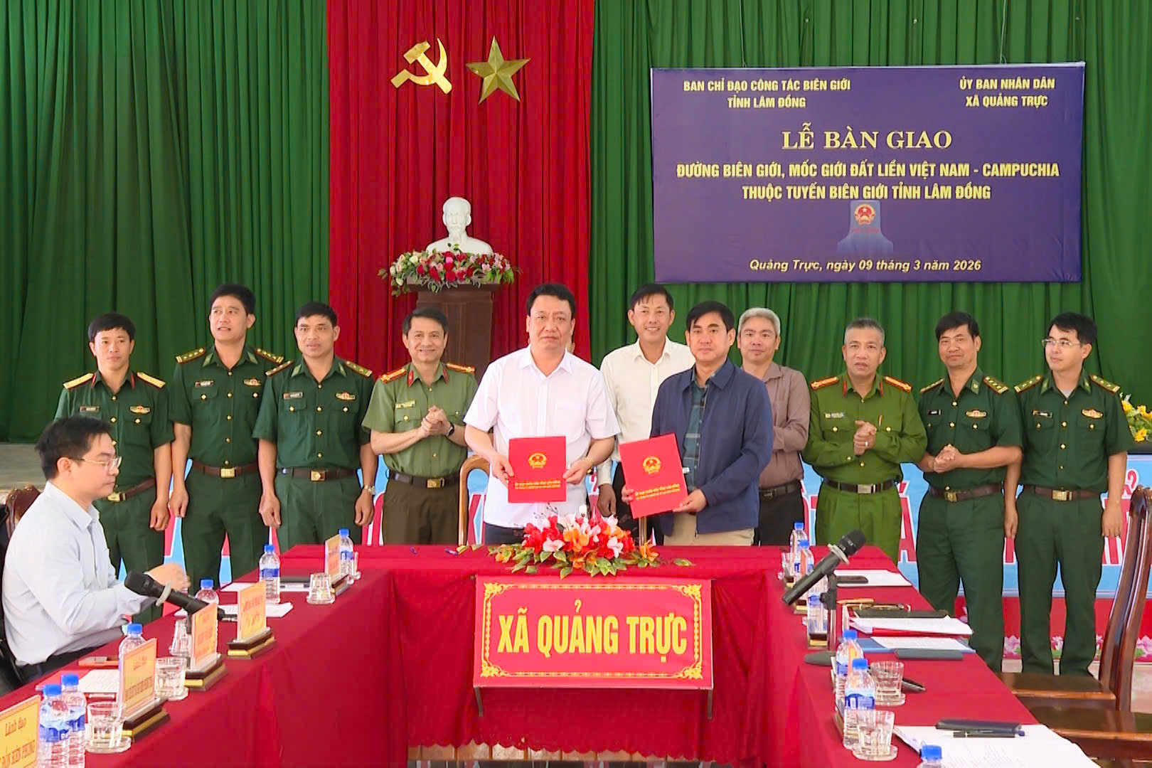 z7601456960744_fb3f411d1765f500d797ac999dd39ec9.jpg