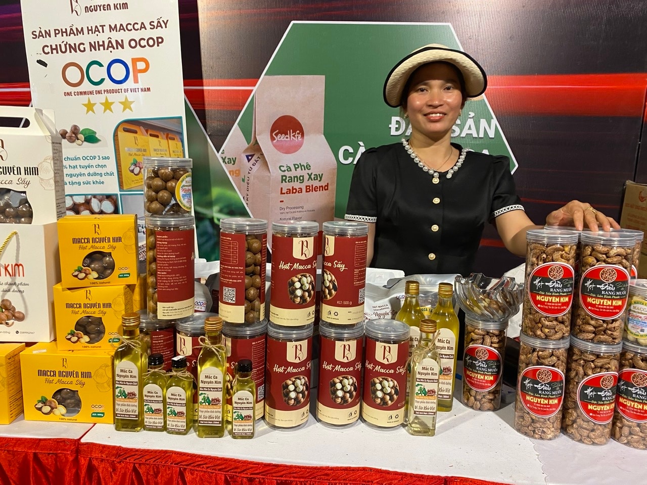 Đến năm 2030, ít nhất 70% nông sản Lâm Đồng có nhận diện thương hiệu và truy xuất nguồn gốc số gắn với thương mại điện tử