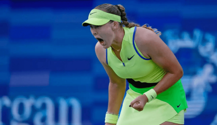 Mirra Andreeva đối mặt nguy cơ rớt khỏi top 10 WTA sau thất bại tại Indian Wells