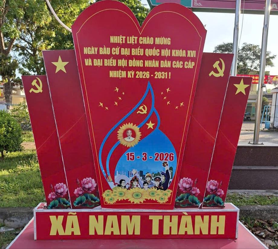 nhieu-pa-no-ap-pich-trang-tri-dep-cho-ngay-hoi-lon-1-.jpg