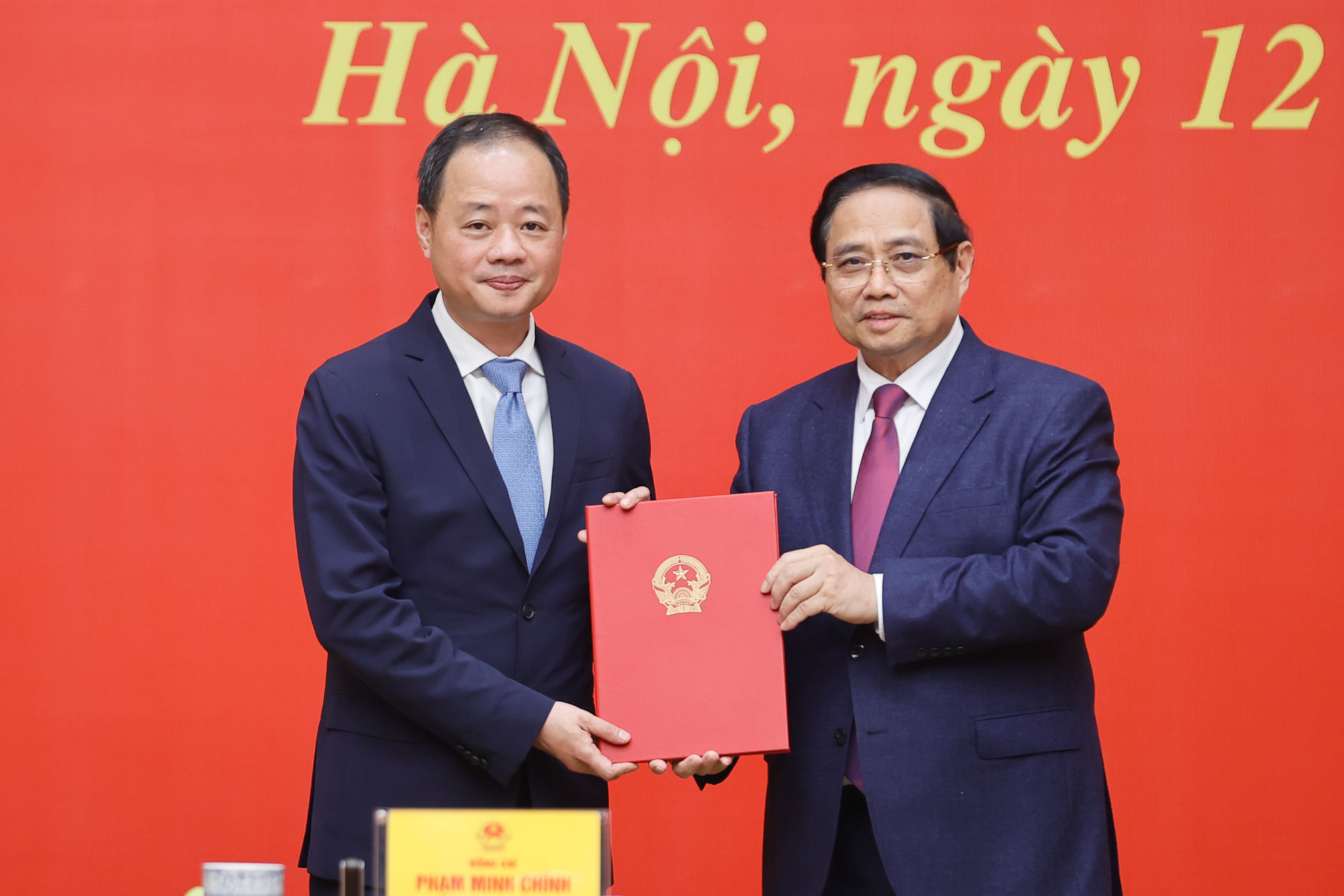 Thủ tướng trao quyết định bổ nhiệm Chủ tịch Viện Hàn lâm Khoa học và Công nghệ Việt Nam- Ảnh 1.
