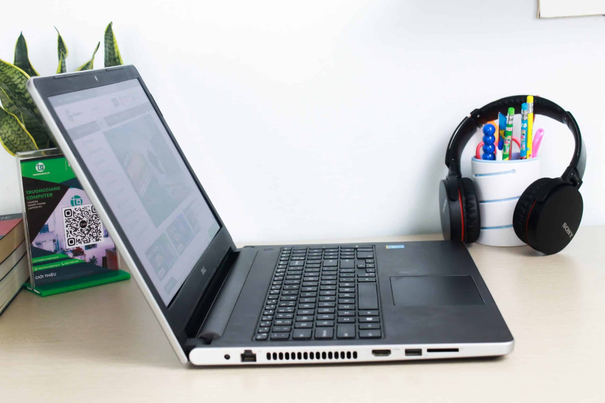 Dell Inspiron 15 5559 Hiệu năng ổn định cho giải trí