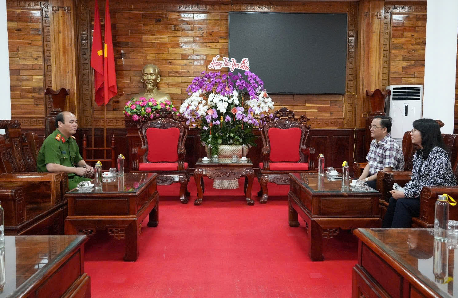 Đại tá Huỳnh Ngọc Liêm, Phó Giám đốc Công an tỉnh làm việc với Trại giam Thủ Đức – BCA về công tác bầu cử