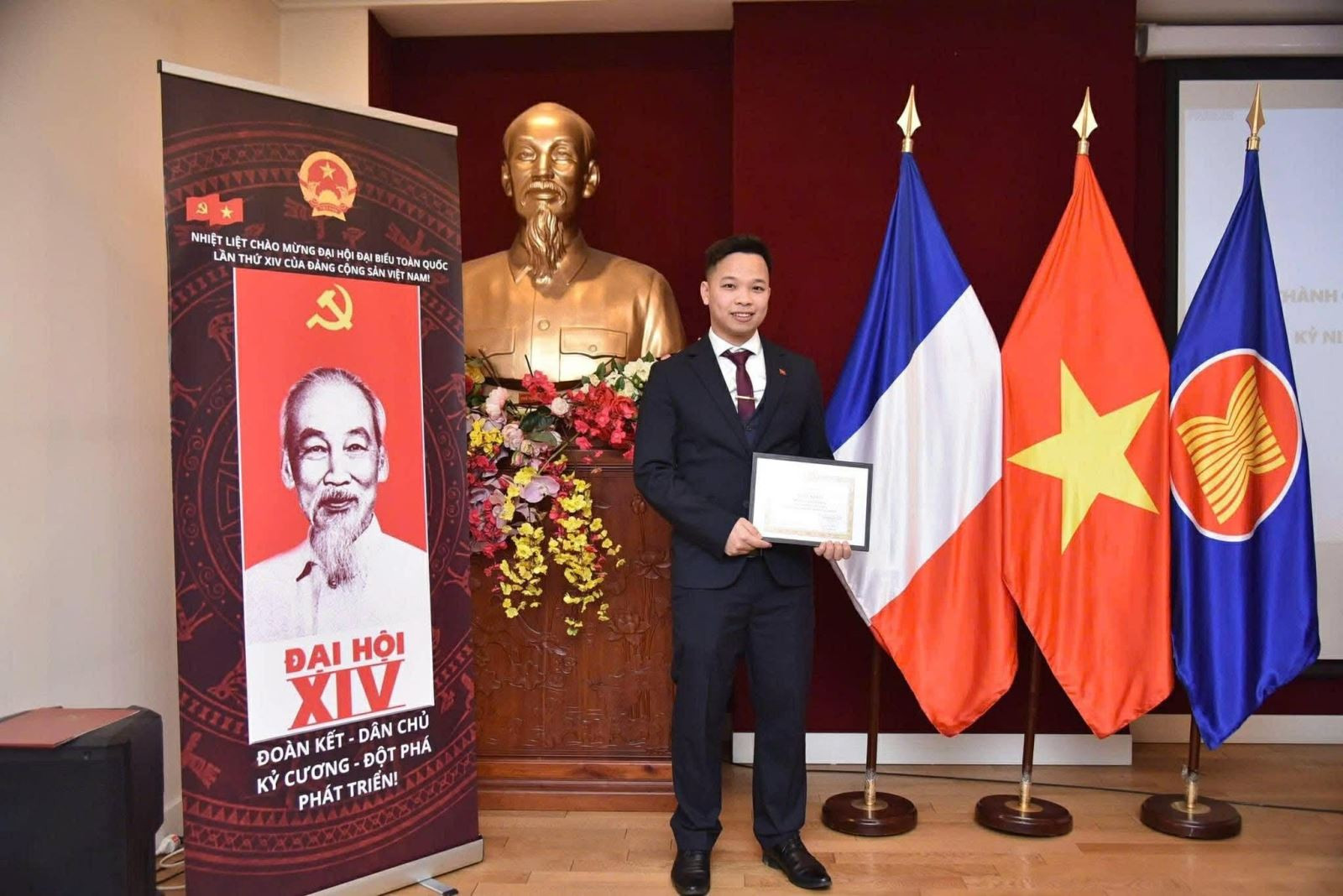 Chú thích ảnh
