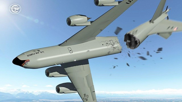 Máy bay tiếp dầu Boeing KC-135 Stratotanker của quân đội Mỹ gặp nạn tại Iraq.