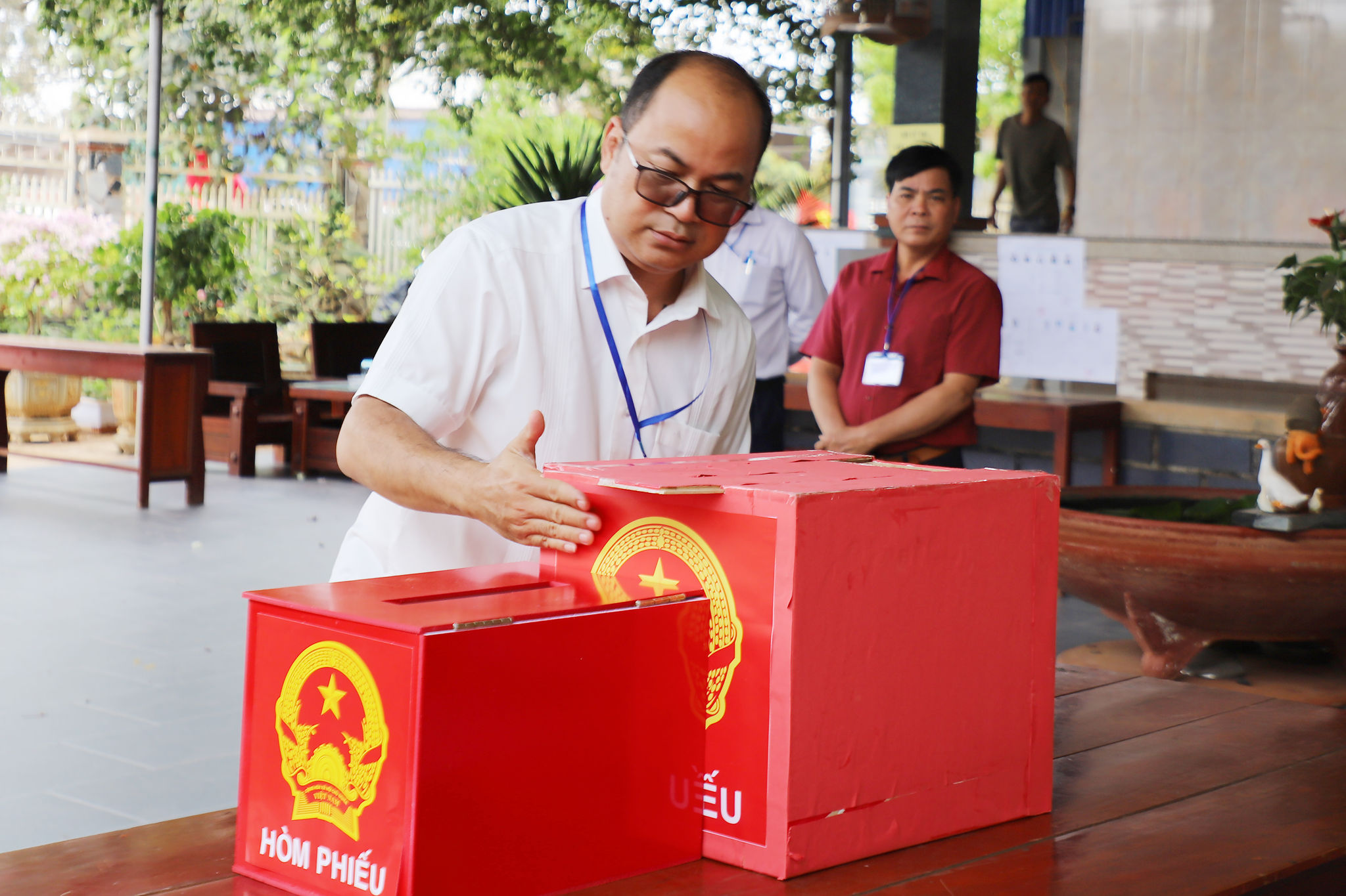 Theo Trưởng đoàn kiểm tra, một số thùng phiếu chưa bảo đảm về hình thức, làm giảm ý nghĩa của ngày hội