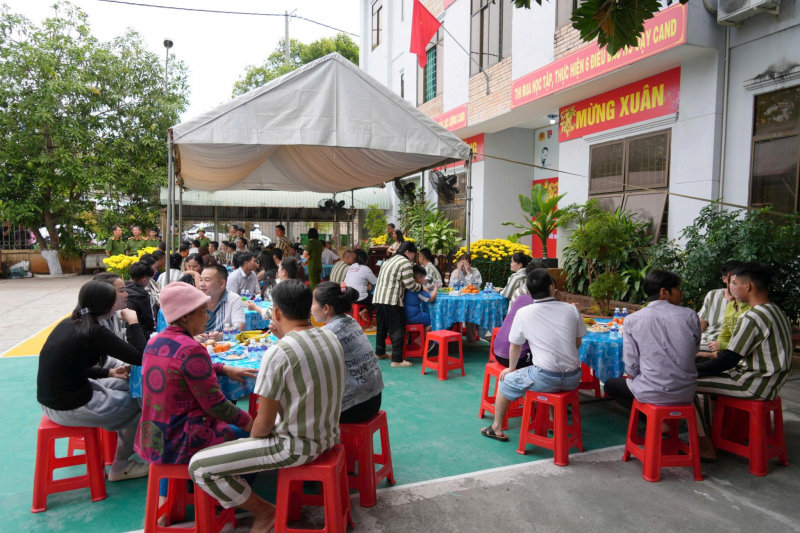 Dự kiến nhiều điểm mới về thực hiện dân chủ trong cơ sở giam giữ phạm nhân- Ảnh 1.