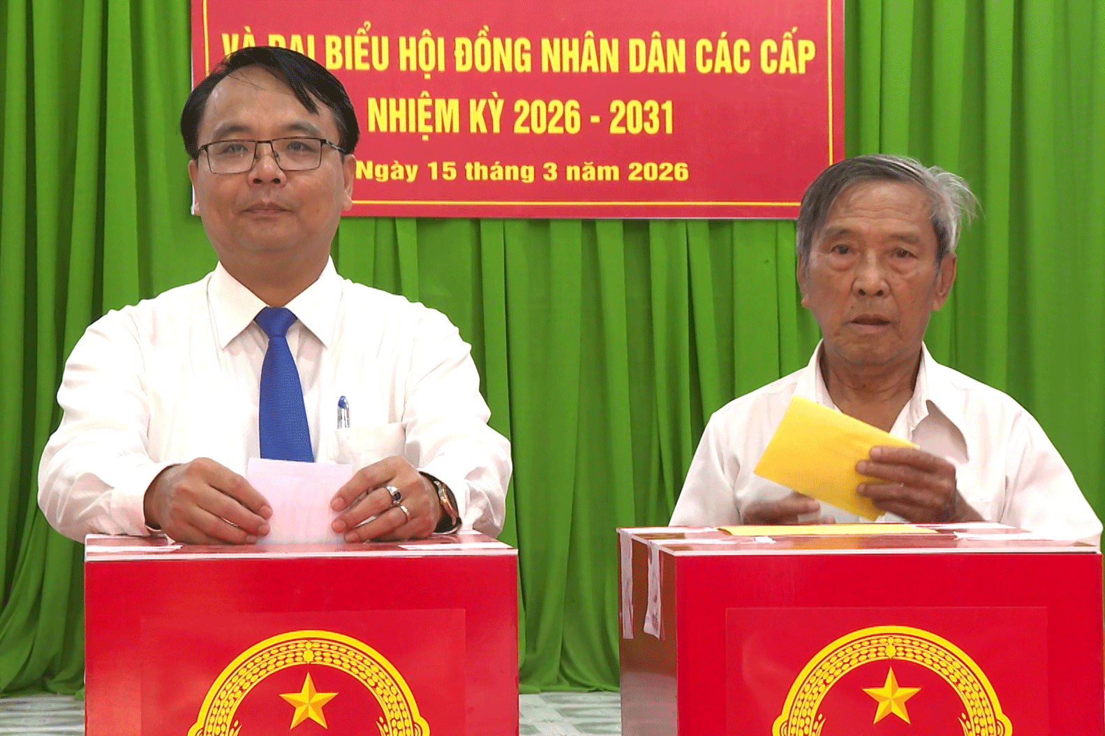 ong-sy-bo-phieu.png