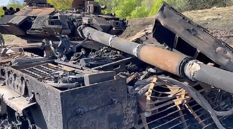 Xe tăng T-90 gần như vắng bóng trong danh sách thương vong gần đây.