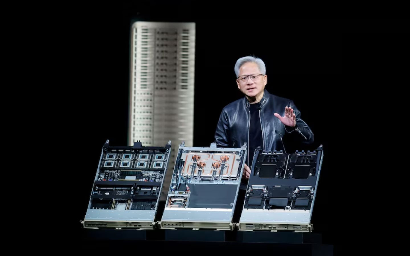 Nvidia hướng tới doanh thu 1 nghìn tỷ đô la từ phần cứng AI đến 2027