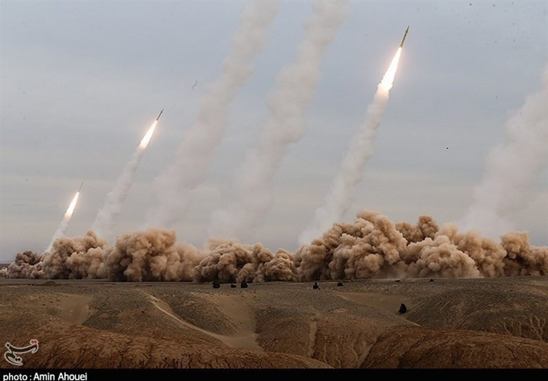 Iran phóng loạt tên lửa đạn đạo và siêu thanh nhằm vào Mỹ và Israel năm 2026