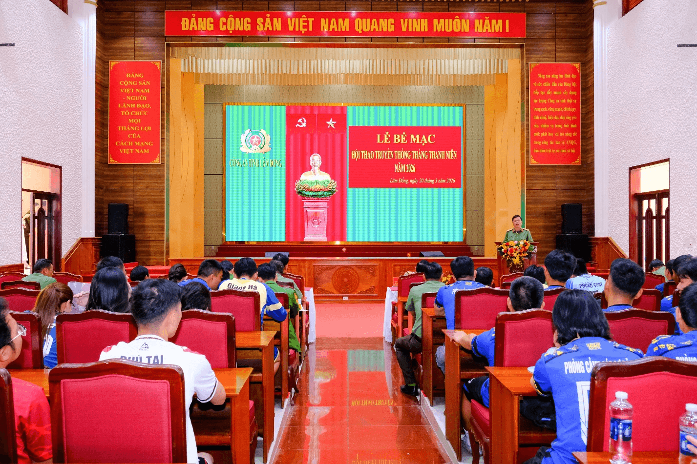Toàn cảnh Lễ bế mạc