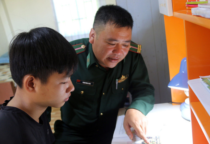bo-doi-bien-phong-lam-dong-1.jpg