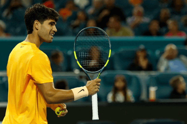 Cuộc đua điểm số giữa Carlos Alcaraz và Jannik Sinner trên bảng xếp hạng ATP