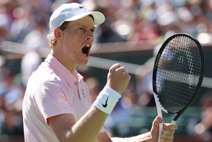 Tay vợt Jannik Sinner thi đấu tại Miami Open