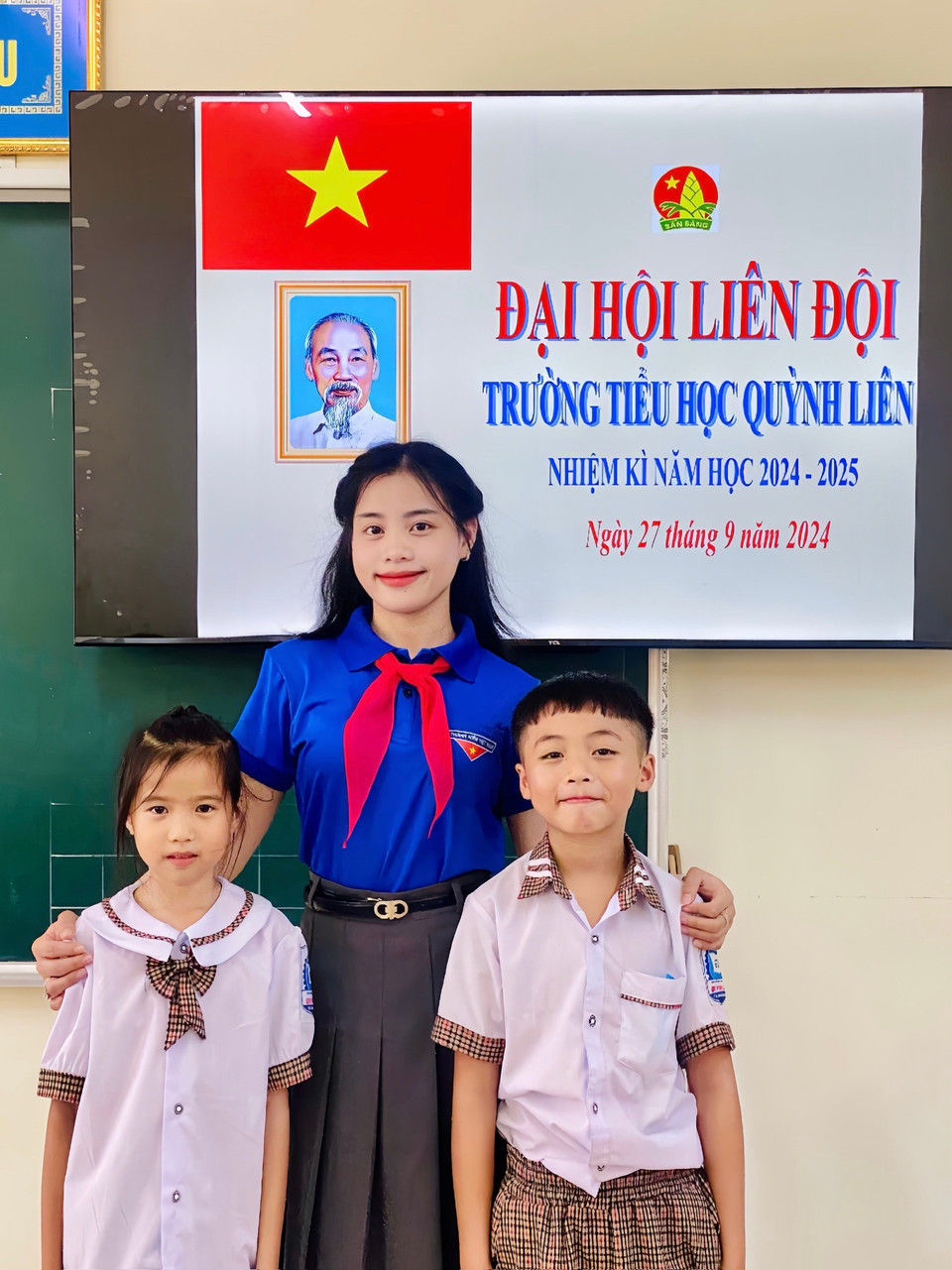 Bảo Vy tích cực trong các hoạt động phong trào đoàn, đội ở trường. (Ảnh: NVCC)