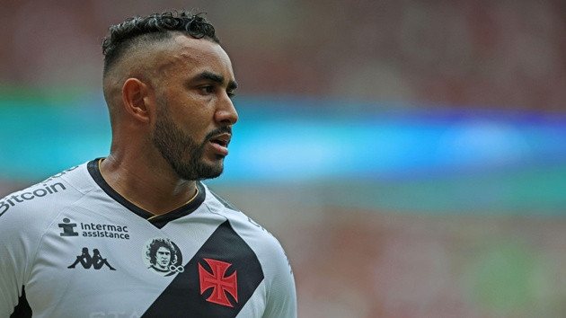 Dimitri Payet chính thức giải nghệ trong màu áo CLB Vasco da Gama tại Brazil.