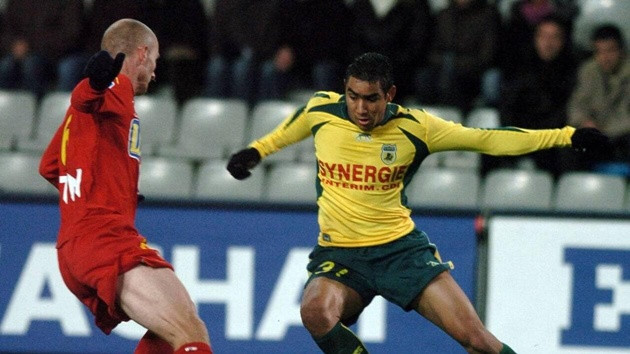 Payet thời điểm thi đấu cho Nantes và phải làm thêm tại cửa hàng quần áo.