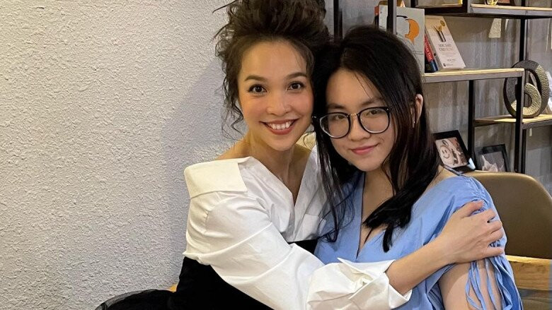 Con gái Hiền Thục hiện đã là một cô gái xinh đẹp, cá tính.