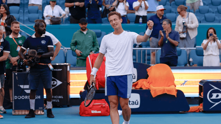Jiri Lehecka thi đấu ấn tượng tại Miami Open 2026