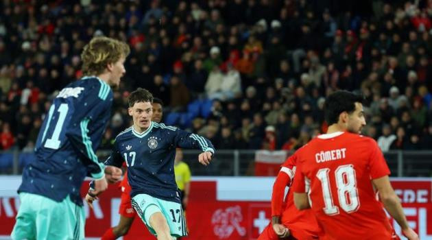 Florian Wirtz ăn mừng bàn thắng sau màn trình diễn chói sáng trước Thụy Sĩ