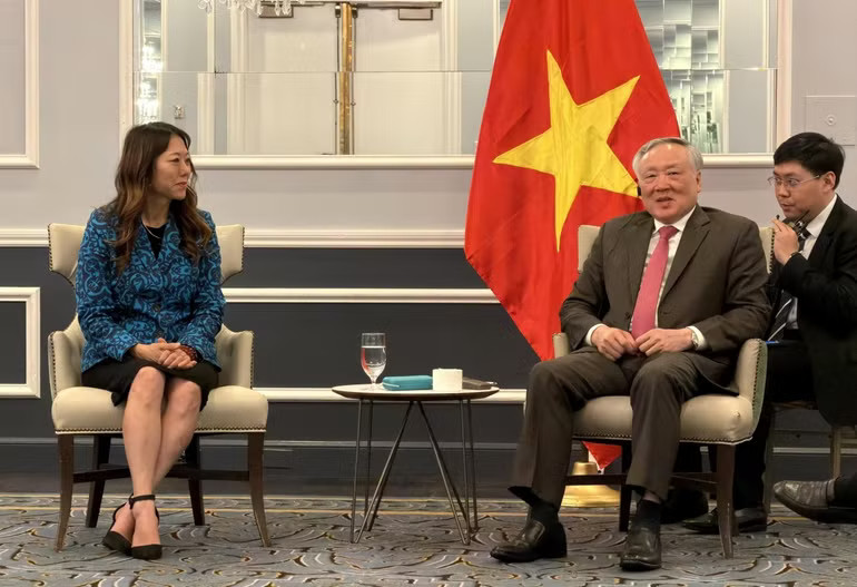 vna-potal-doanh-nghiep-hoa-ky-quan-tam-mo-rong-dau-tu-vao-tai-chinh-cong-nghe-tai-viet-nam-8669071.jpg