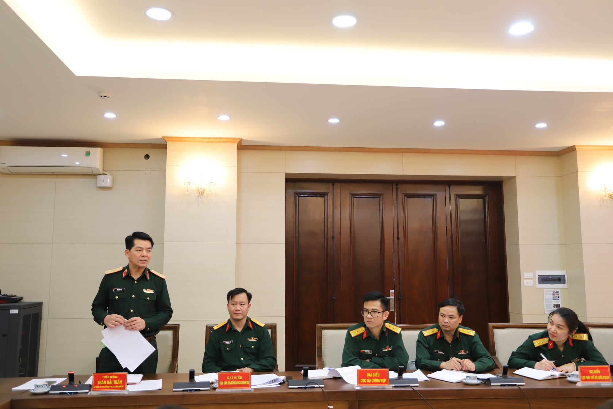 Xây dựng dự thảo Nghị định sửa đổi, bổ sung về chế độ trợ cấp một lần khi thôi phục vụ trong Quân đội- Ảnh 2.