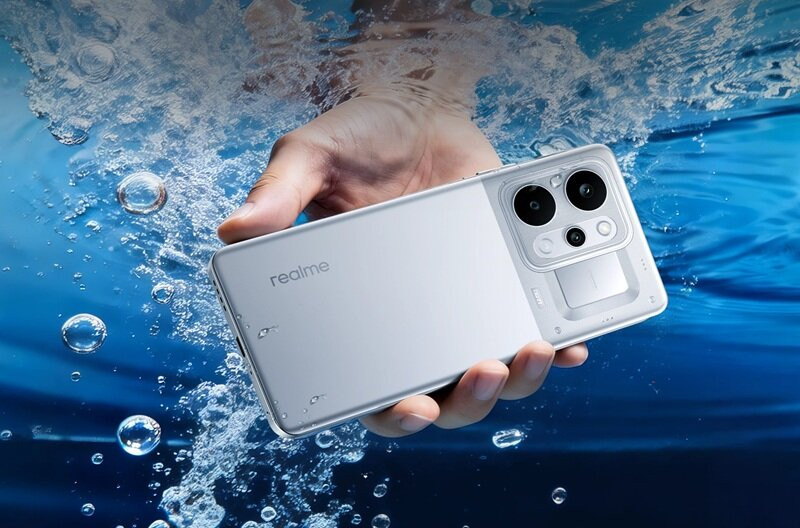 Realme P4 Power 5G phiên bản màu cam và trắng