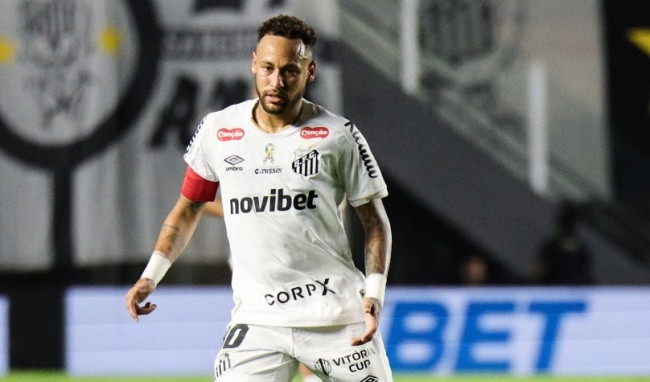 Neymar đóng góp 1 kiến tạo trong trận đấu giữa Santos và Remo.