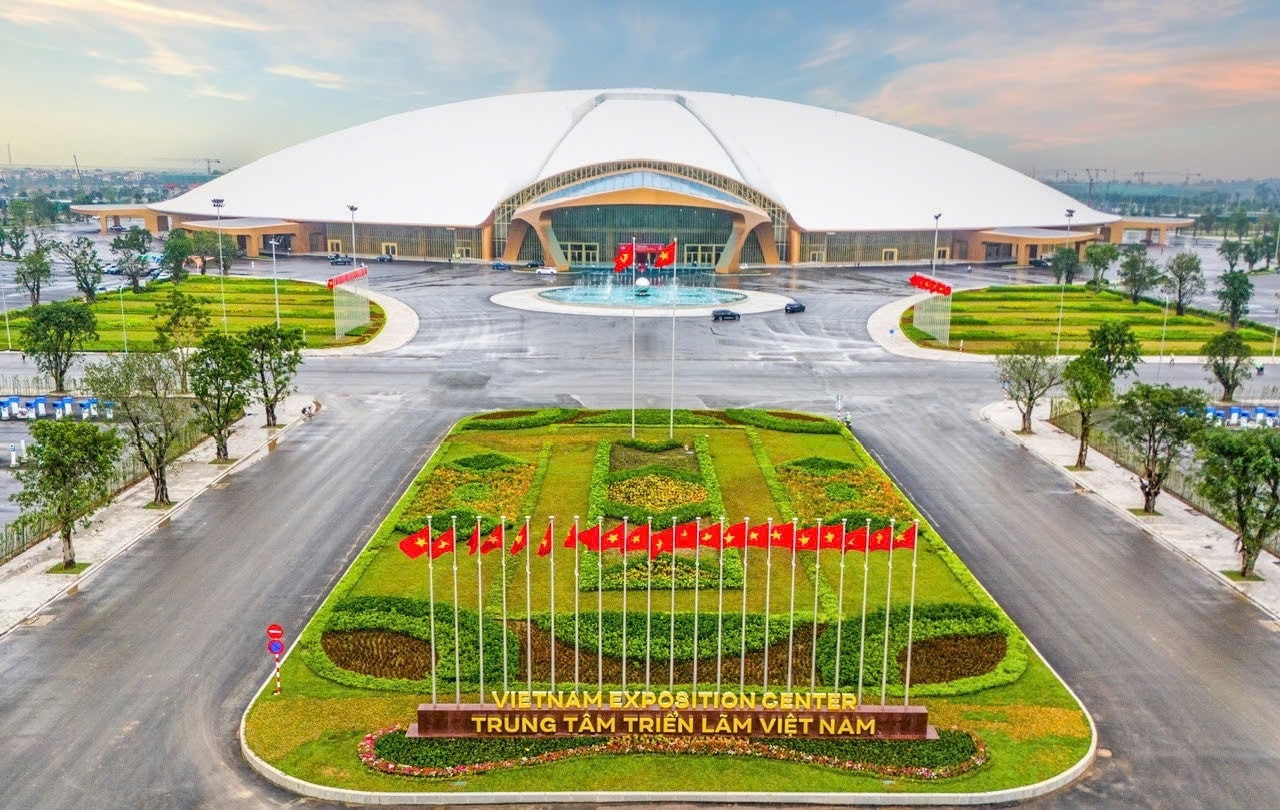 Khu vực Trung tâm Triển lãm quốc gia tại Cổ Loa, điểm đầu của dự án đường sắt cao tốc