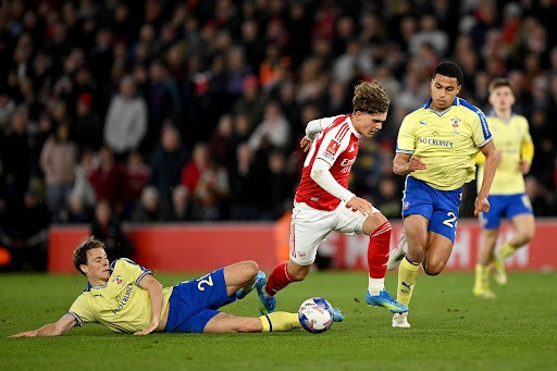 Max Dowman thi đấu nỗ lực trong màu áo Arsenal tại FA Cup