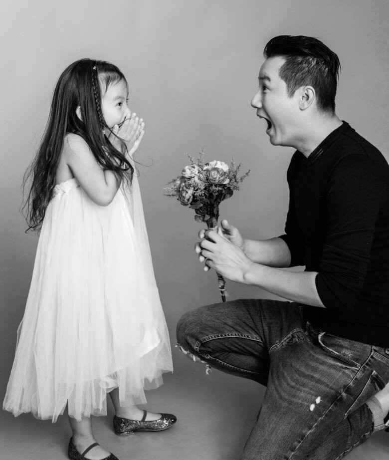 Ái nữ nhà sao Việt không dịu dàng mà thành con tướng sức mạnh trong mắt mẹ