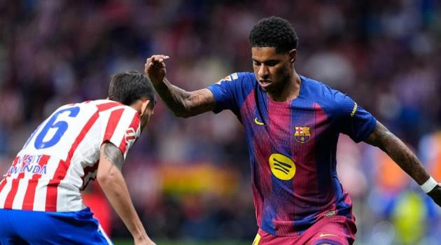 Rashford tỏa sáng khi được đá chính trong màu áo Barcelona.